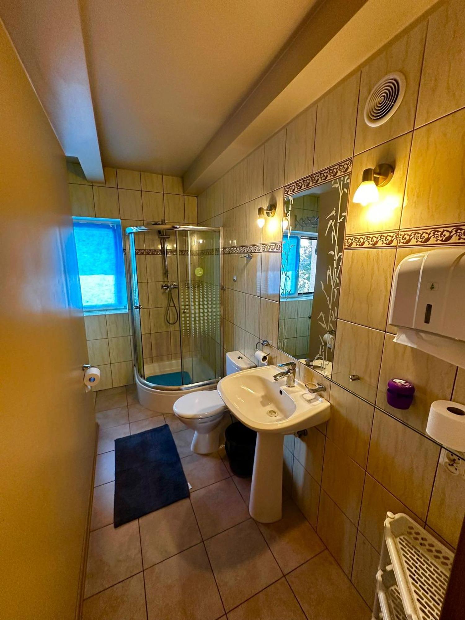 Hostel Tolek Varsovie Extérieur photo